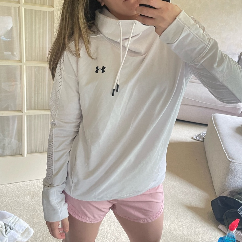 Under armor sweatshirt